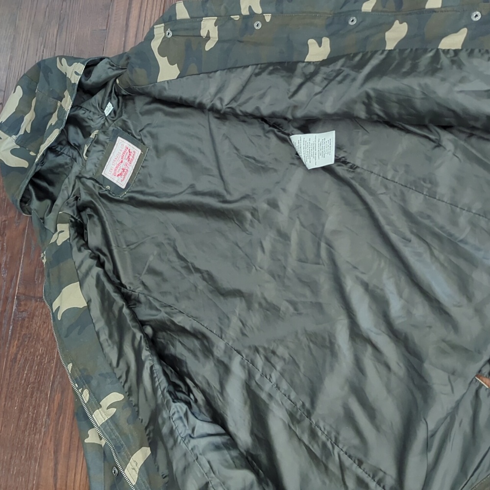LEVI'S I NWT Green Camo Camouflage Zip-Front Fishtail Anorak Hooded Jacket, S - Picture 14 of 16